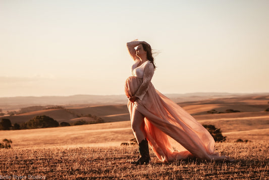Rustic Charm: Celebrating Motherhood in the Countryside