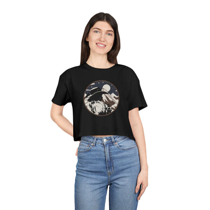 "Jess" Women's Crop Tee